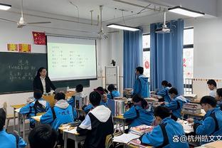 如何看待文班热身时受伤？东契奇：不知道他受伤了 他运气不太好